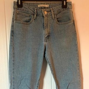 Levi’s 721 High Rise Skinny jeans